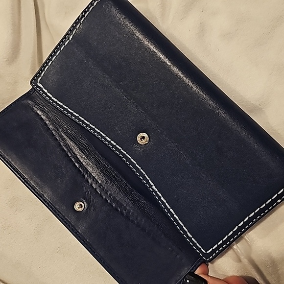 Coach navy blue leather wallet clasp closure multiple car slots - Picture 5 of 11
